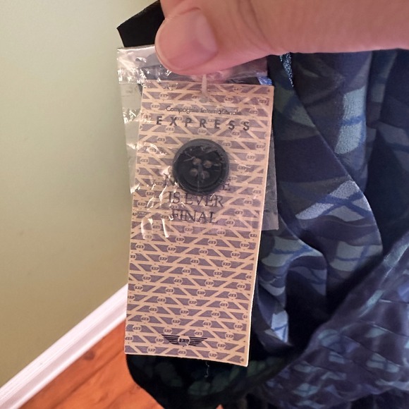 Express Vintage Pleated Skirt Diamond Print Blue 11/12 Argyle Preppy Academia - Picture 9 of 9